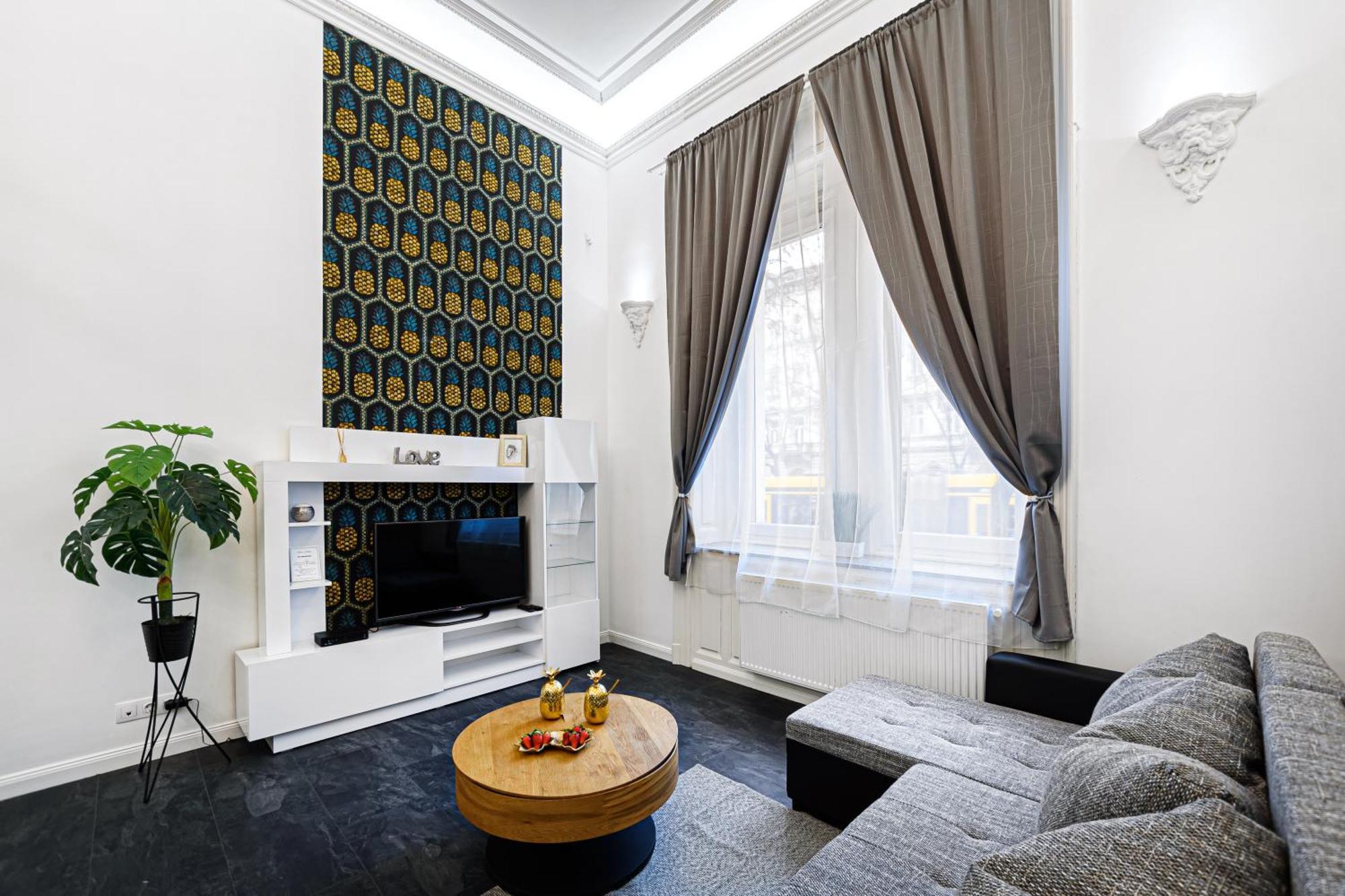 Florence Downtown Apartments บูดาเปสต์ ภายนอก รูปภาพ